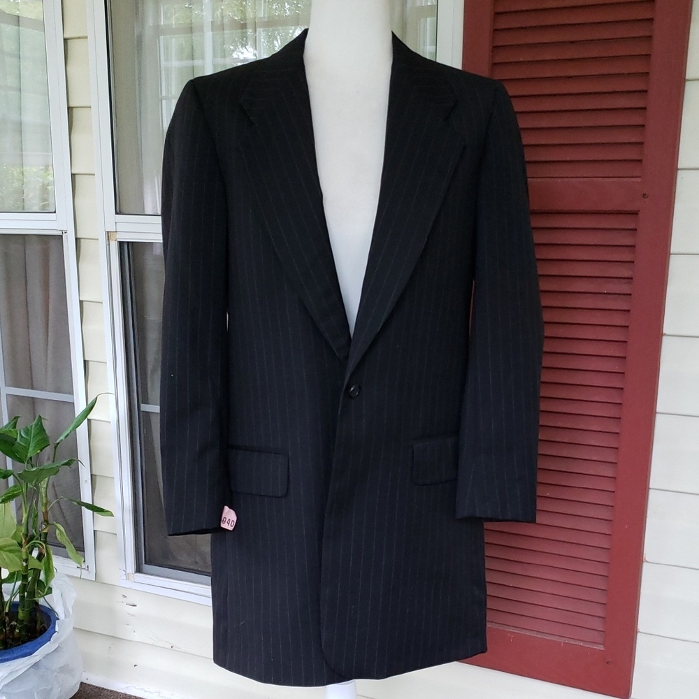 THE UNBRANDED Brand Custom Made Classic Black Pinstripe Women's Blazer